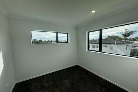 Photo of property in 30a Rogan Street, Mount Roskill, Auckland, 1041