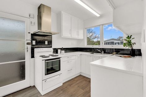 Photo of property in 3/12 Willoughby Avenue, Howick, Auckland, 2014