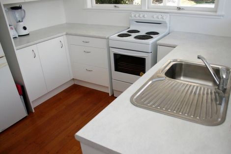 Photo of property in 1/87 Lake Road, Belmont, Auckland, 0622