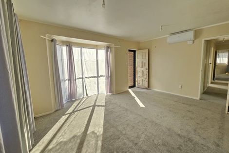 Photo of property in 24 Trimdon Street, Randwick Park, Auckland, 2105