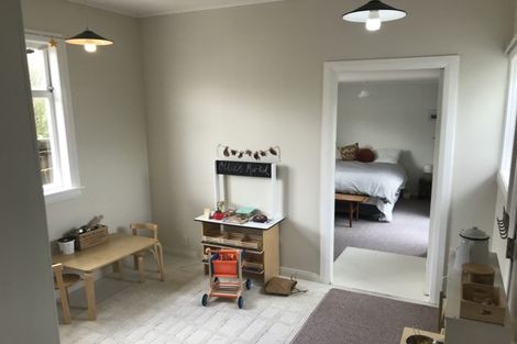 Photo of property in 22 North Street, Petone, Lower Hutt, 5012