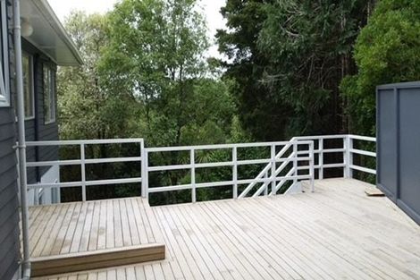 Photo of property in 27 Park Hill Road, Birkenhead, Auckland, 0626