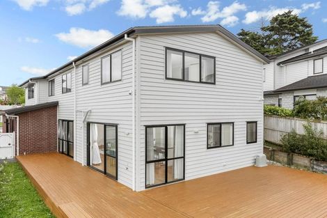 Photo of property in 65 Masons Road, Oteha, Auckland, 0632