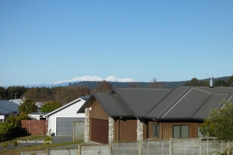 Photo of property in 22 The Circle, Nukuhau, Taupo, 3330