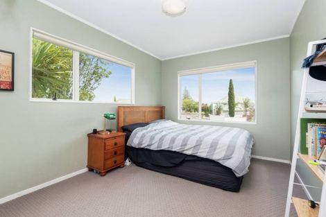 Photo of property in 13 Dunn Place, Farm Cove, Auckland, 2010