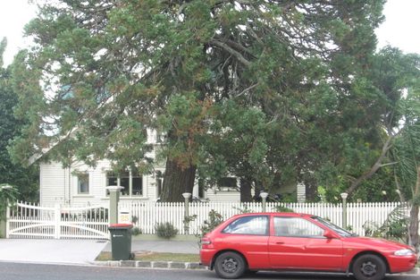 Photo of property in 25 Burwood Crescent, Remuera, Auckland, 1050