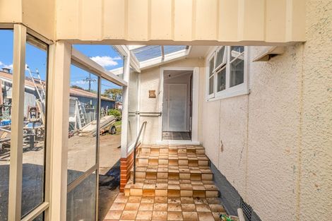 Photo of property in 4 Suther Street, Waverley, 4510