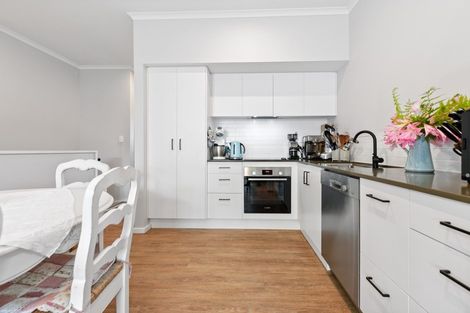 Photo of property in 4/14 Abbotsford Street, Whitiora, Hamilton, 3200