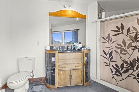 Photo of property in 5 Cooks Ridge, Waikawa, Picton, 7281