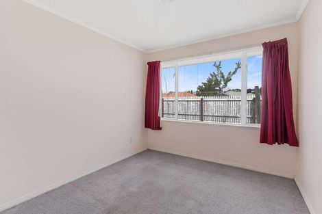 Photo of property in 1 Cardigan Bay Place, Addington, Christchurch, 8024