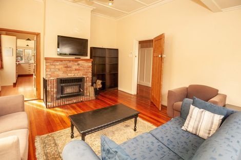 Photo of property in 28 Bernard Street, Kenmure, Dunedin, 9011