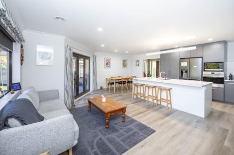 Photo of property in 26 Ravenscourt Place, Huntington, Hamilton, 3210