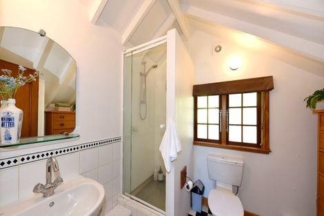 Photo of property in 35 Reserve Terrace, Lyttelton, 8082