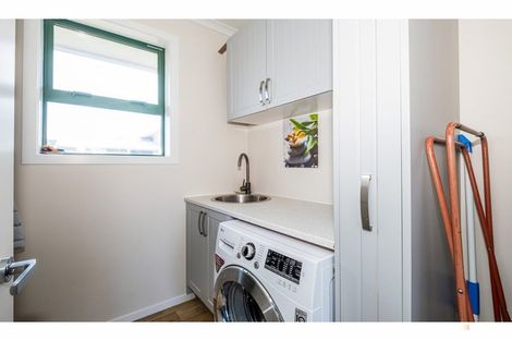 Photo of property in 37 Opie Street, Waimate, 7924