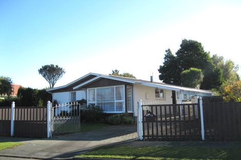 Photo of property in 17 Bean Street, Hillmorton, Christchurch, 8025