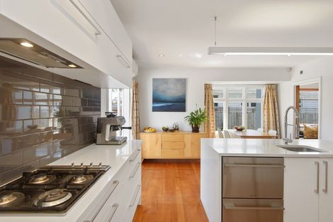 Photo of property in 166 Southampton Street, Sydenham, Christchurch, 8023