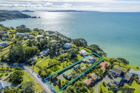 Photo of property in 63 Howard Road, Orere Point, Papakura, 2585