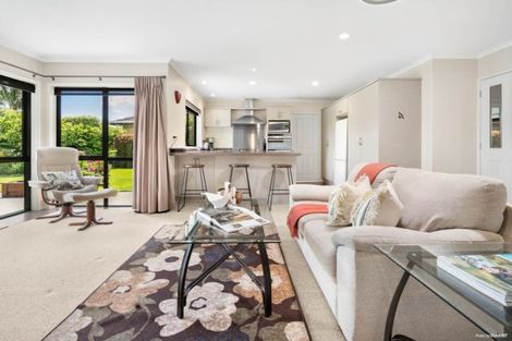 Photo of property in 38 Twomey Drive, Pukekohe, 2120