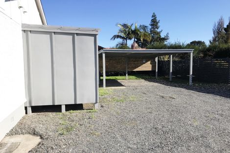 Photo of property in 16 Gibson Road, Tuakau, 2121