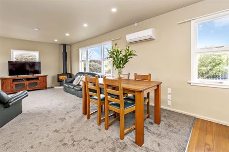 Photo of property in 33 Charlcott Street, Burnside, Christchurch, 8053