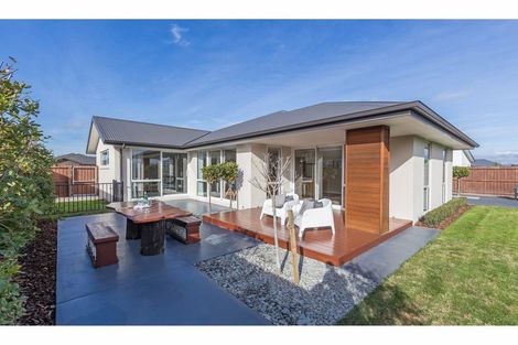 Photo of property in 117 Metehau Street, Marshland, Christchurch, 8083