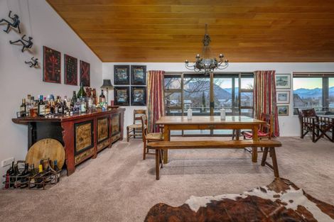 Photo of property in 201 Beacon Point Road, Wanaka, 9305