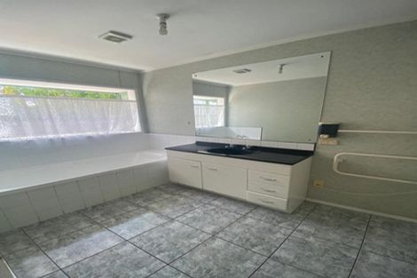 Photo of property in 14 Crail Court, Totara Heights, Auckland, 2105