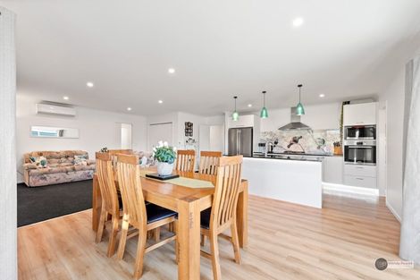 Photo of property in 11 Te Wiremu Lane, Otaki, 5512