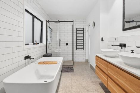 Photo of property in 28 Spencer Avenue, Maketu, Te Puke, 3189