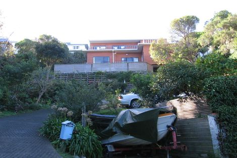 Photo of property in 74 Motuhara Road, Plimmerton, Porirua, 5026