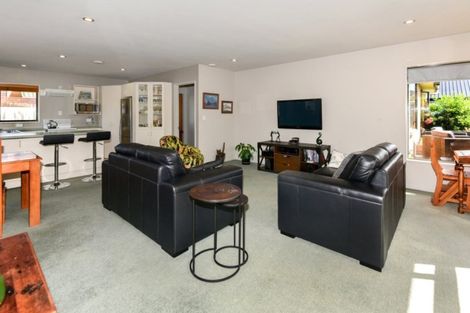 Photo of property in 10a Manly Place, North New Brighton, Christchurch, 8083