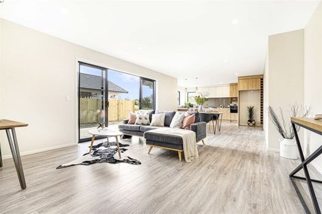 Photo of property in 8 Paiaka Place, Rototuna North, Hamilton, 3210