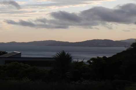 Photo of property in 10 Highfield Place, Korokoro, Lower Hutt, 5012