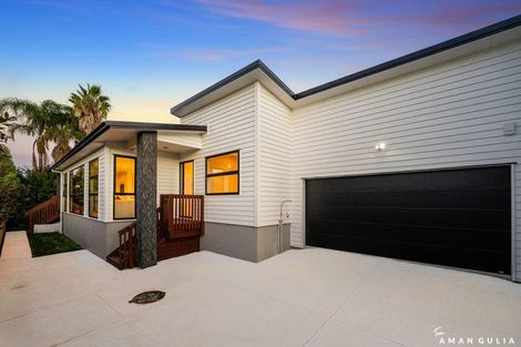 Photo of property in 26b Gulf Harbour Drive, Gulf Harbour, Whangaparaoa, 0930