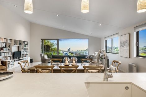 Photo of property in 39b Miro Road, Palm Beach, Waiheke Island, 1081