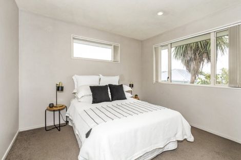 Photo of property in 21 Cadogan Street, Sydenham, Christchurch, 8023