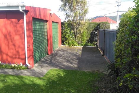 Photo of property in 323 Oxford Terrace, Avalon, Lower Hutt, 5011