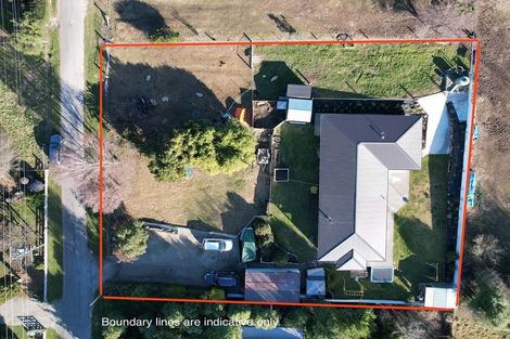 Photo of property in 16 Rees Street, Duntroon, Oamaru, 9494