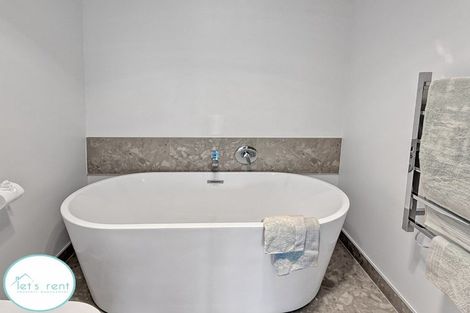 Photo of property in 6a Goodwin Drive, Rosehill, Papakura, 2113