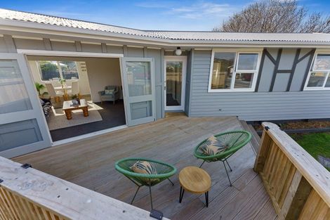 Photo of property in 47 Arawhata Road, Paraparaumu, 5032