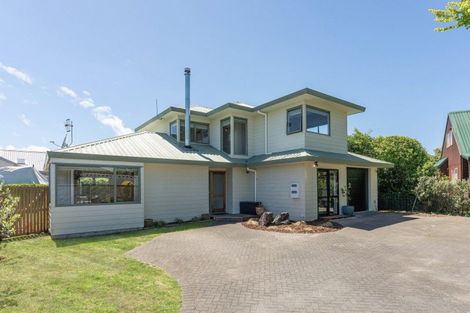 Photo of property in 1/39 Stanley Street, Wharewaka, Taupo, 3330
