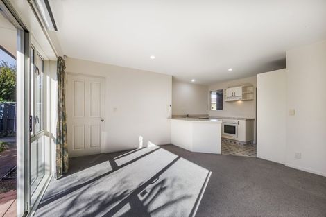 Photo of property in 17d Division Street, Riccarton, Christchurch, 8041