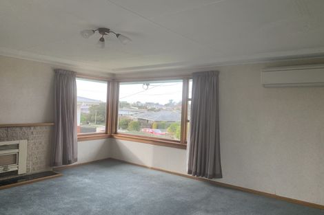 Photo of property in 30 Glendale Crescent, Holmes Hill, Oamaru, 9401
