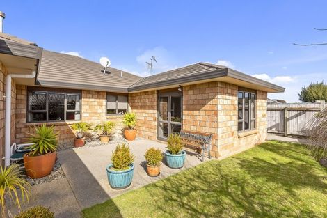 Photo of property in 29 Consort Close, Paraparaumu Beach, Paraparaumu, 5032