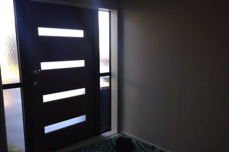 Photo of property in 11 Riverglade Parkway, Te Atatu South, Auckland, 0610