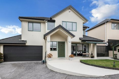 Photo of property in 3/82 Ridge Road, Howick, Auckland, 2014