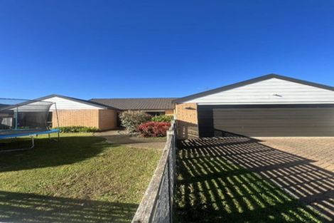 Photo of property in 7 Callum Court, Rototuna, Hamilton, 3210