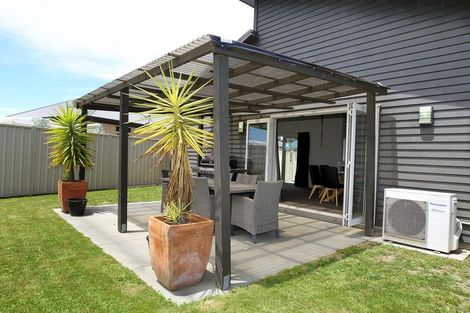 Photo of property in 18 Edwards Street, Frimley, Hastings, 4120