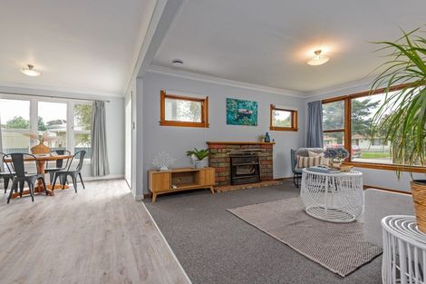 Photo of property in 2 Howe Street, Foxton, 4814