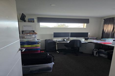 Photo of property in 77 Whincops Road, Halswell, Christchurch, 8025